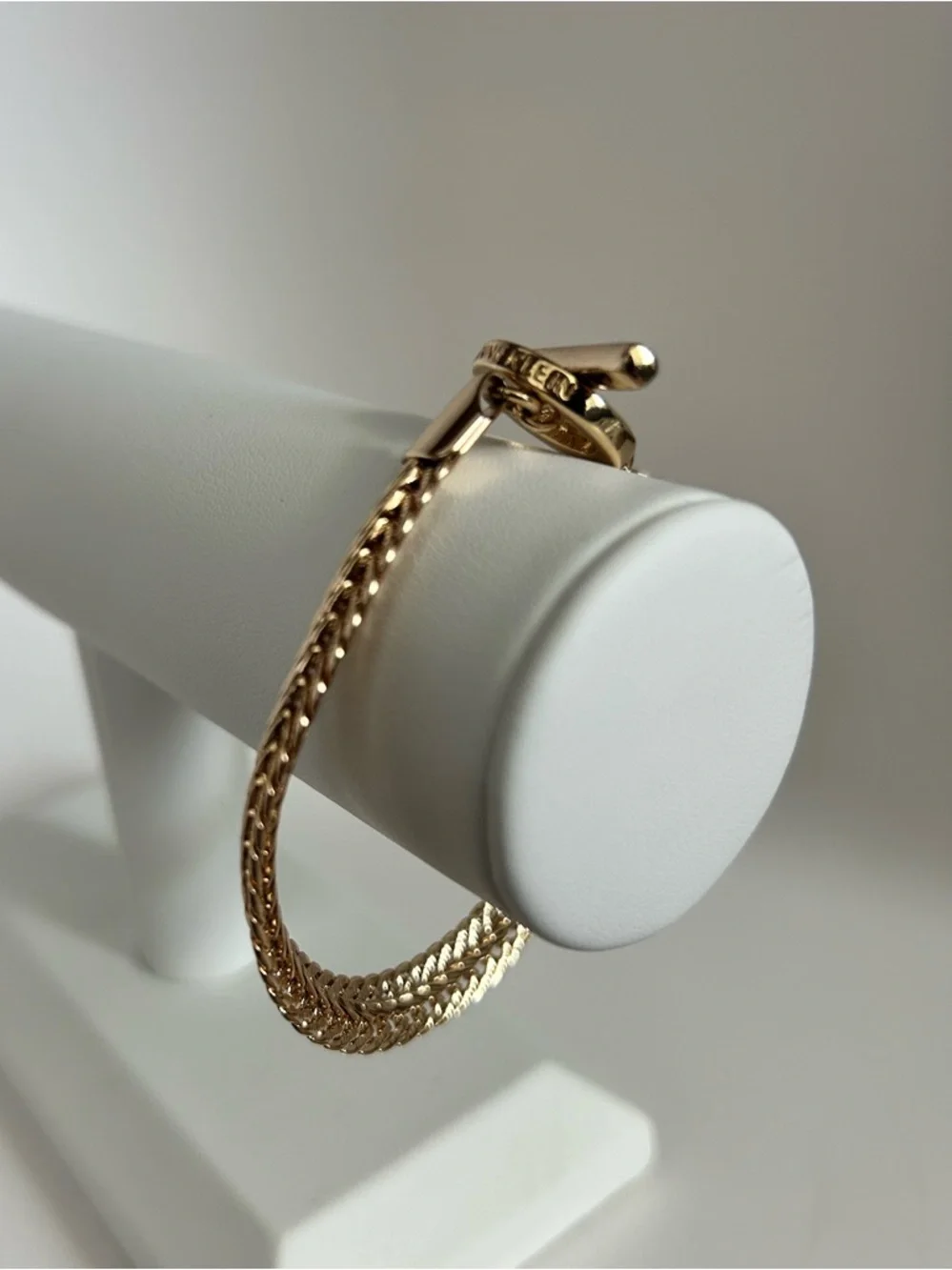 Anne Klein elegant gold